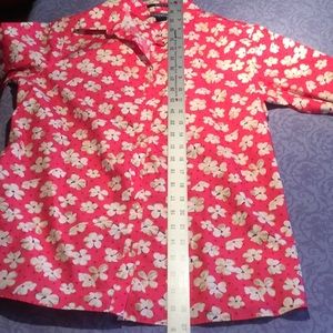 Like new Lands End pink floral blouse
